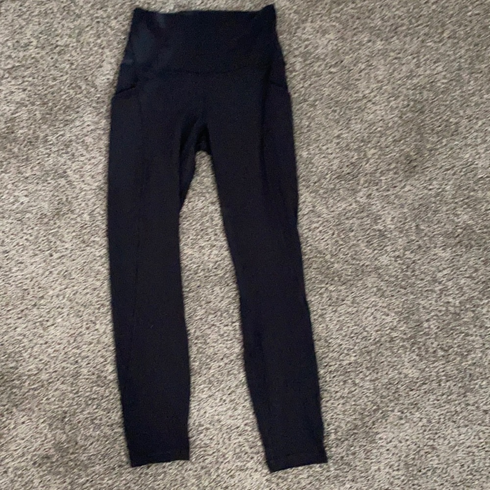 Lululemon align 25” with pockets